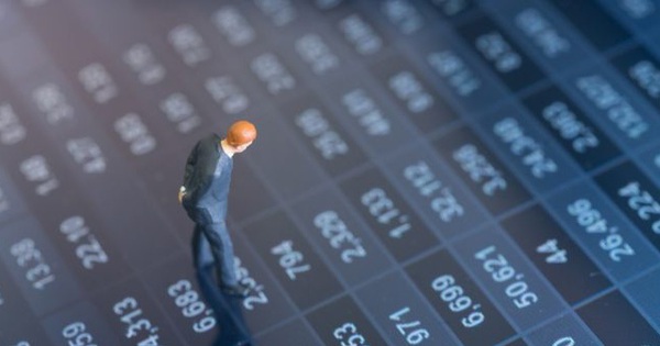 Chọn cổ phiếu nhóm ngành nào để "đón sóng" hậu Covid-19 nửa cuối năm 2021?